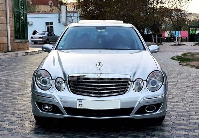 Mercedes E 220 2006, 291,000 km - 2.2 l - Bakı