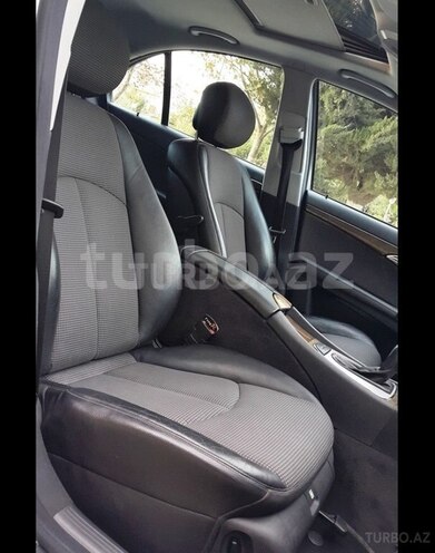 Mercedes E 220 2006, 291,000 km - 2.2 l - Bakı