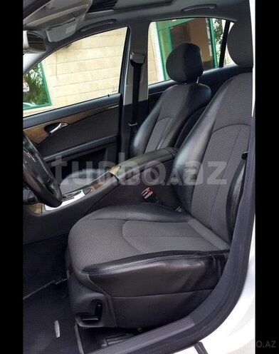 Mercedes E 220 2006, 291,000 km - 2.2 l - Bakı