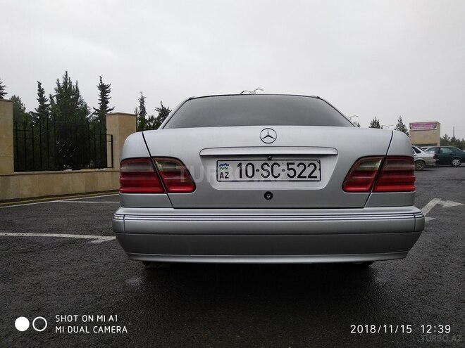 Mercedes E 280 2000, 375,000 km - 2.8 л - Şirvan