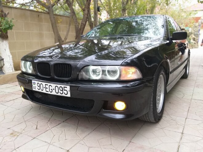 BMW 528 1997, 322,000 km - 2.8 l - Bakı