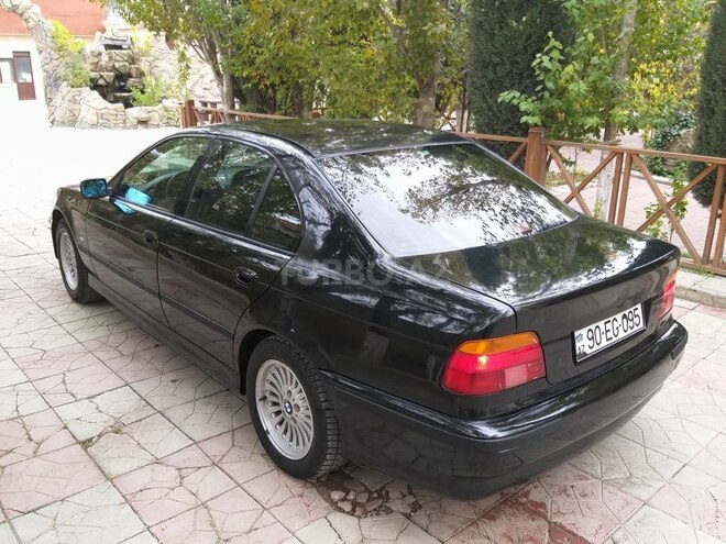 BMW 528 1997, 322,000 km - 2.8 l - Bakı