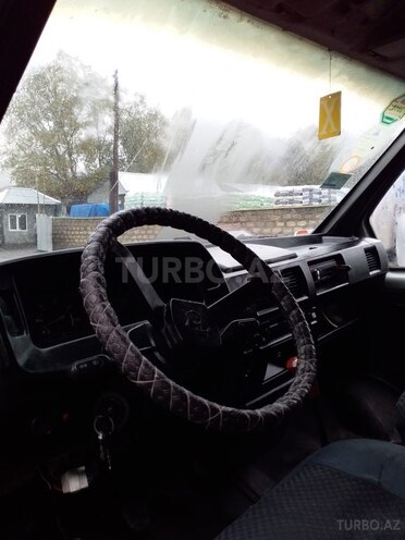 GAZ 2757 2000, 115,000 km - 2.5 l - Qax