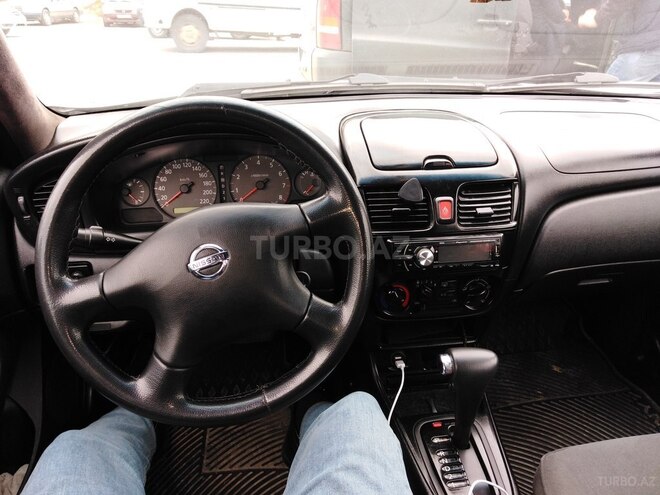 Nissan Sunny 2004, 303,347 km - 1.6 l - Bakı