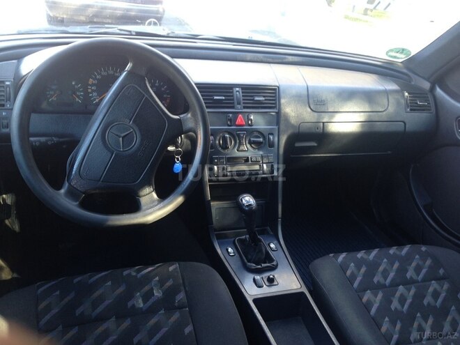 Mercedes C 180 1997, 385,000 km - 1.8 l - Bakı