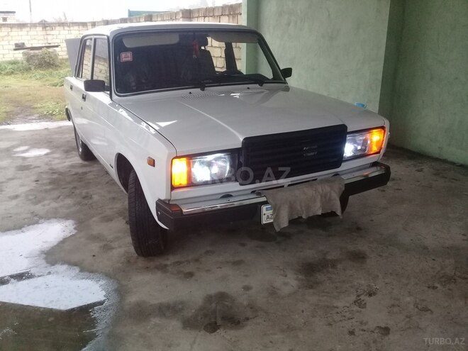 LADA (VAZ) 2107 2010, 126,845 km - 1.6 l - Qax