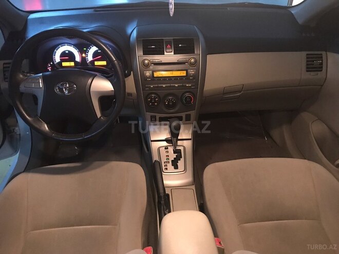 Toyota Corolla 2013, 96,000 km - 1.6 l - Bakı
