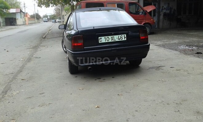 Opel Vectra 1992, 123,456 km - 1.7 l - Mingəçevir