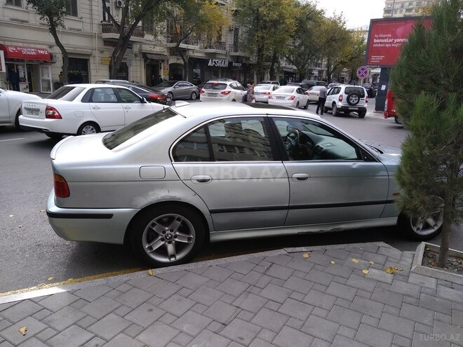 BMW 523 1996, 417,700 km - 2.5 l - Bakı
