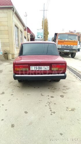LADA (VAZ) 2107 2005, 100,000 km - 1.6 l - Quba