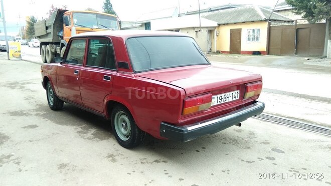 LADA (VAZ) 2107 2005, 100,000 km - 1.6 l - Quba