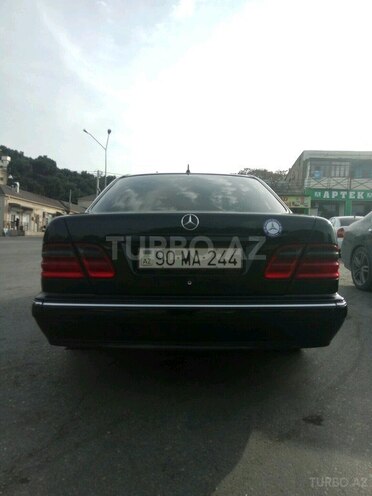 Mercedes E 320 2000, 365,000 km - 3.2 l - Bakı