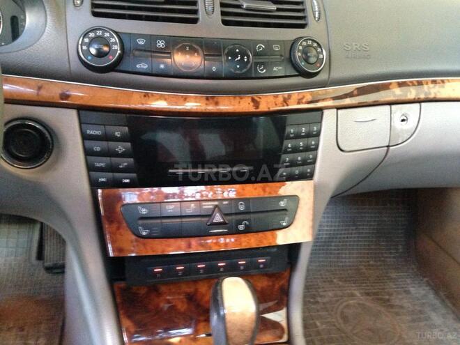 Mercedes E 270 2002, 300,000 km - 2.7 l - Bakı