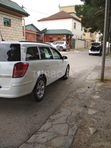 Opel Astra 2008, 240,000 km - 1.7 l - Bakı