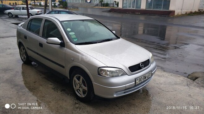Opel Astra 2000, 240,000 km - 1.6 l - Balakən