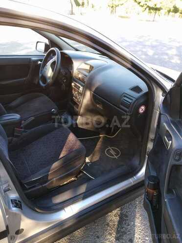 Opel Astra 2000, 240,000 km - 1.6 l - Balakən