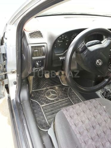 Opel Astra 2001, 420,000 km - 1.7 l - Masallı