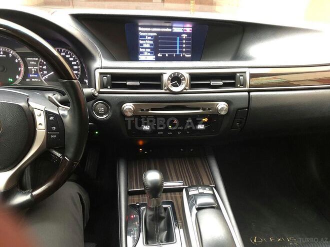 Lexus GS 350 2012, 96,000 km - 3.5 l - Quba