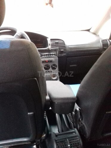 Opel Zafira 2004, 150,200 km - 2.2 l - Şəki