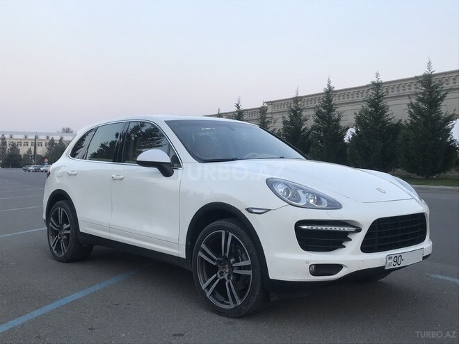 Porsche Cayenne Turbo 2010, 181,000 km - 3.6 л - Gəncə