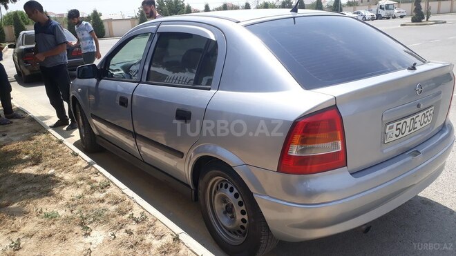 Opel Astra 2002, 240,000 km - 1.6 l - Bakı
