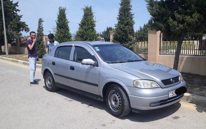 Opel Astra 2002, 240,000 km - 1.6 l - Bakı