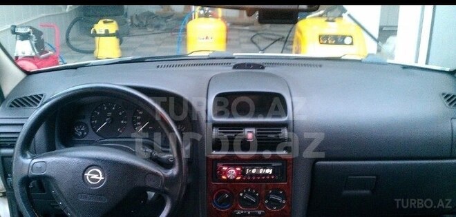 Opel Astra 2002, 240,000 km - 1.6 l - Bakı