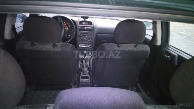 Opel Astra 1999, 271,000 km - 1.6 л - Şəki