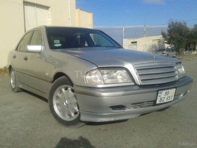 Mercedes C 240 2000, 255,000 km - 2.4 l - Zərdab