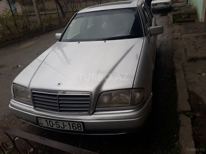 Mercedes C 230 1996, 520,000 km - 2.3 l - Quba