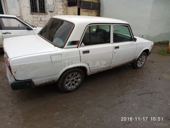 LADA (VAZ) 2107 2005, 131,000 km - 1.5 л - Xudat