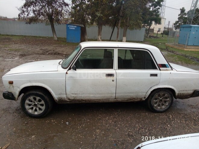 LADA (VAZ) 2107 2005, 131,000 km - 1.5 л - Xudat