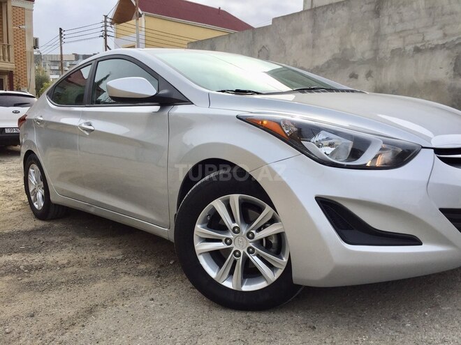 Hyundai Elantra 2015, 42,000 km - 1.8 l - Bakı