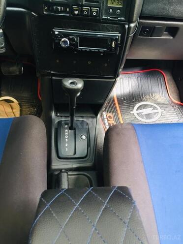 Opel Vectra 1995, 275,000 km - 0.2 l - Bakı