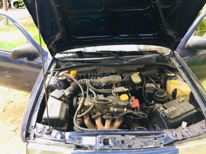 Opel Vectra 1995, 275,000 km - 0.2 l - Bakı