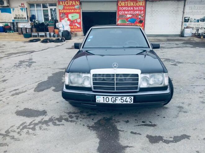 Mercedes E 200 1990, 260,000 km - 2.0 l - Bakı