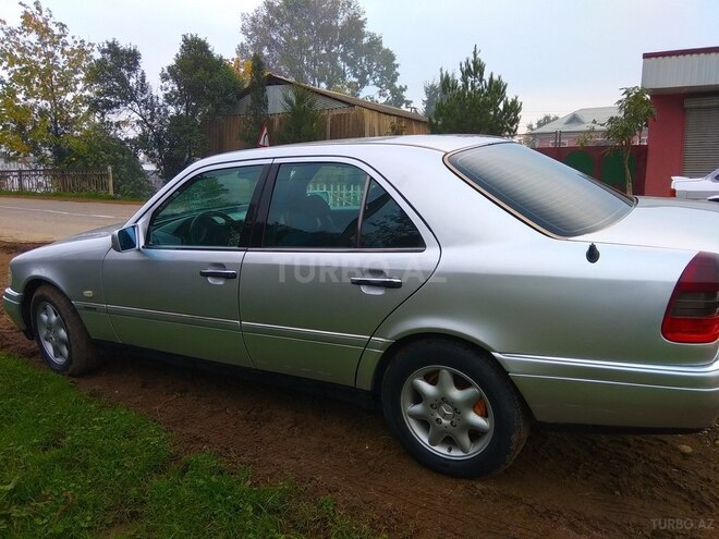 Mercedes C 180 1994, 450,000 km - 1.8 l - Masallı