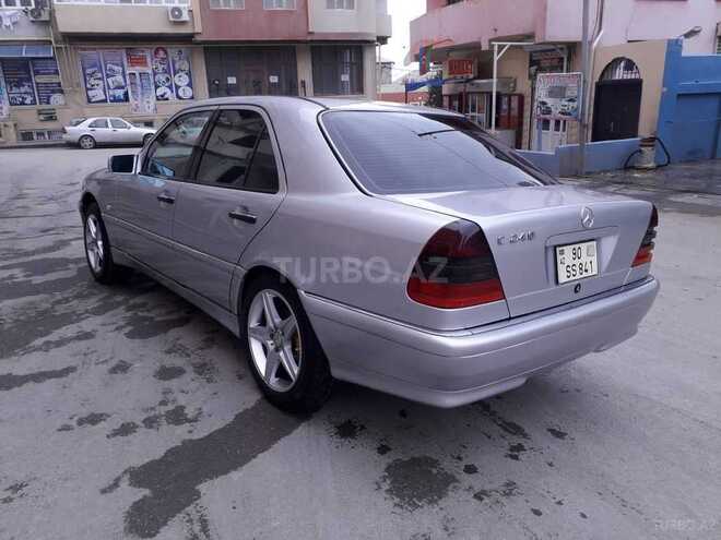 Mercedes C 240 2000, 170,000 km - 2.4 л - Xırdalan