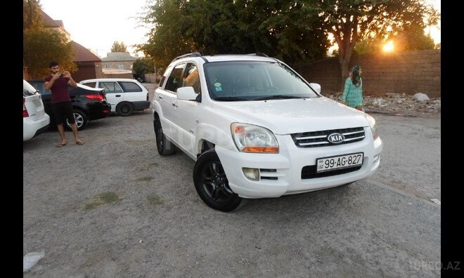 Kia Sportage 2005, 196,000 km - 2.0 l - Bakı