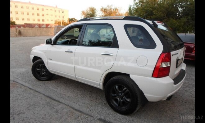 Kia Sportage 2005, 196,000 km - 2.0 l - Bakı
