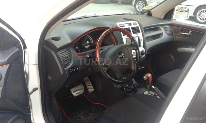 Kia Sportage 2005, 196,000 km - 2.0 l - Bakı