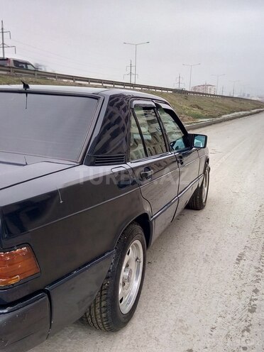 Mercedes 190 1990, 217,000 km - 2.0 l - Xırdalan
