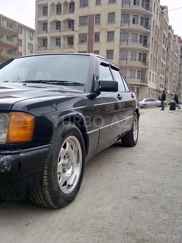 Mercedes 190 1990, 217,000 km - 2.0 l - Xırdalan