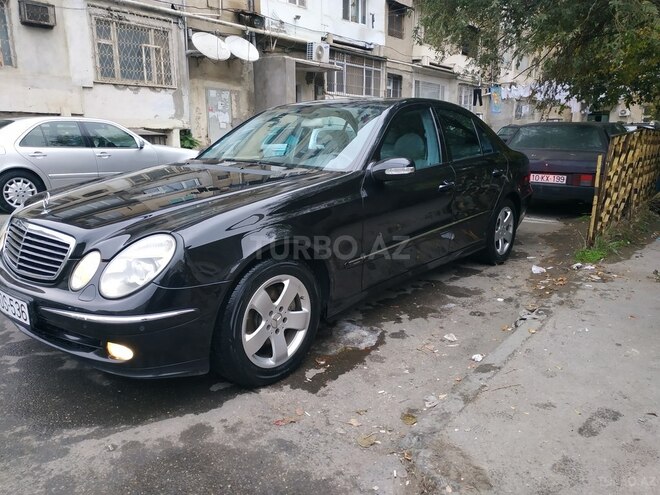 Mercedes E 260 2004, 172,000 km - 2.6 л - Bakı