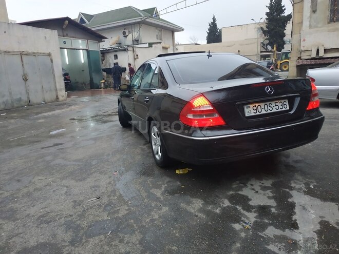 Mercedes E 260 2004, 172,000 km - 2.6 л - Bakı