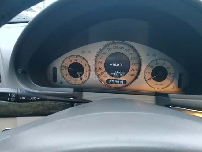 Mercedes E 260 2004, 172,000 km - 2.6 л - Bakı