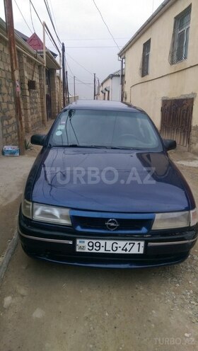 Opel Vectra 1995, 324,000 km - 2.0 l - Bakı