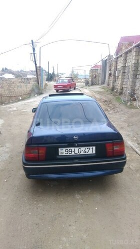 Opel Vectra 1995, 324,000 km - 2.0 l - Bakı