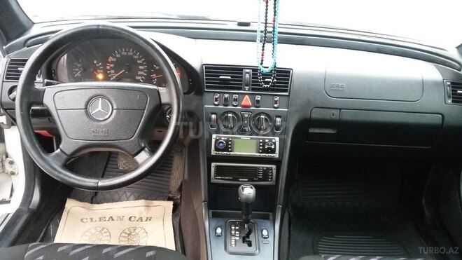 Mercedes C 220 1998, 350,000 km - 2.2 l - Bakı
