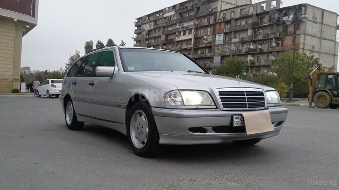 Mercedes C 220 1998, 350,000 km - 2.2 l - Bakı